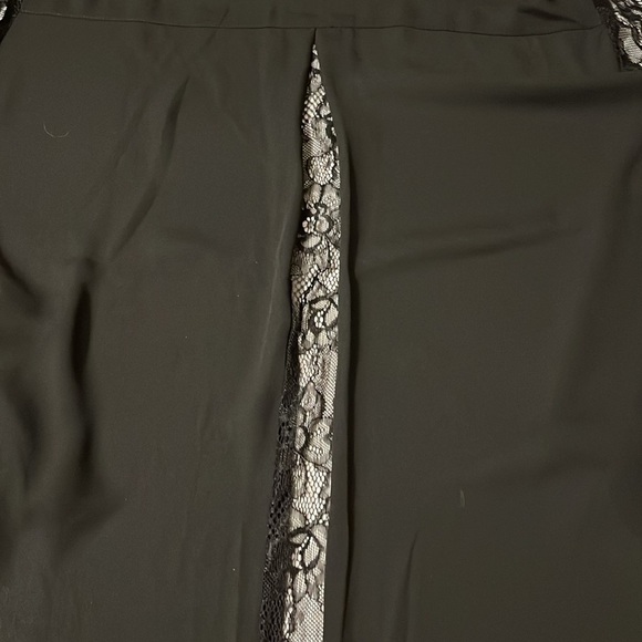 Liz Claiborne black blouse with lace. Size XXL - Picture 8 of 9